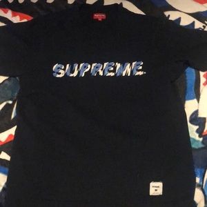 Supreme embroidered sz Medium
